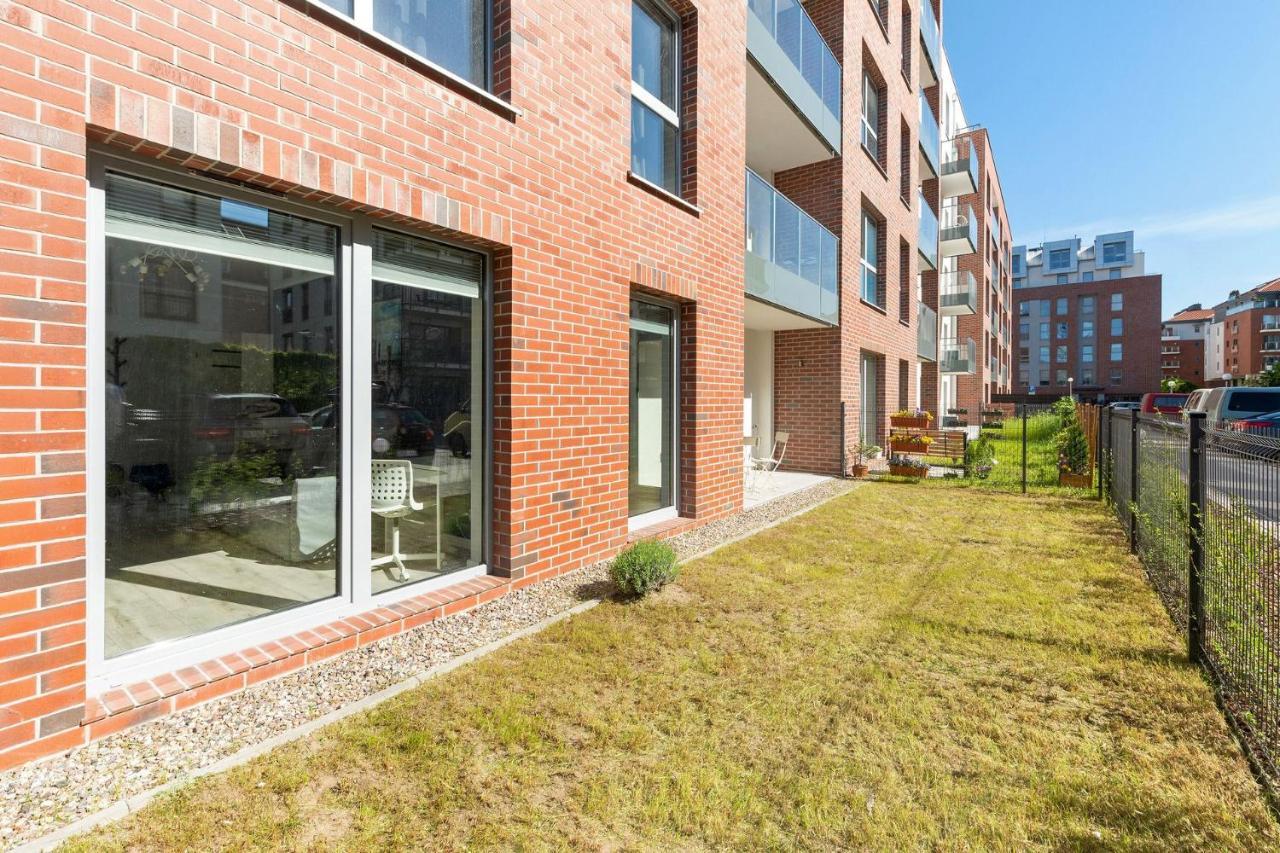 Amber Port By Grand Apartment *